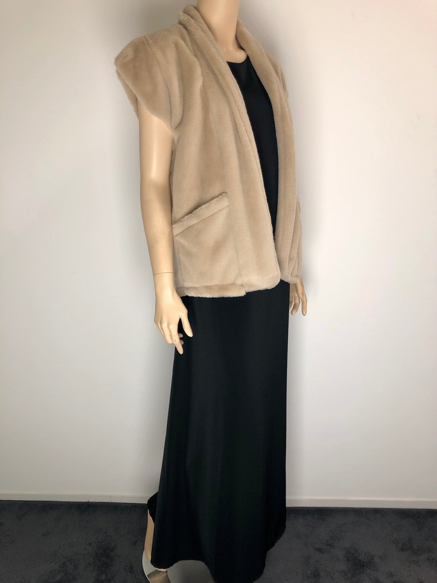 Veste Fausse Fourure Sans Manches