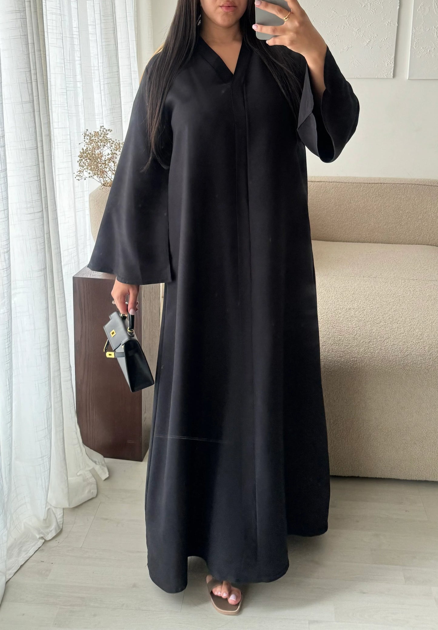 Abaya Nessy