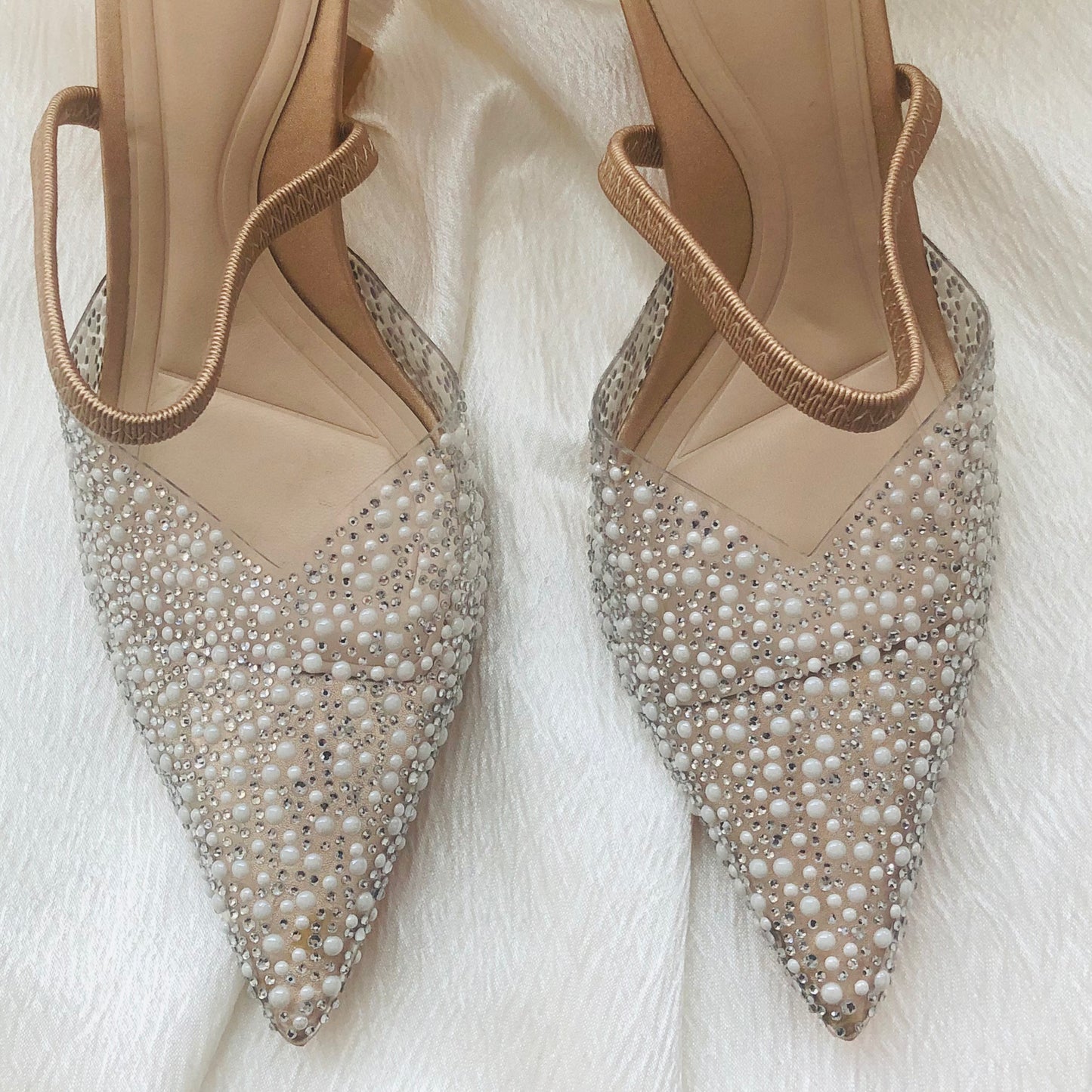 Chaussures Escarpins Dorés Transparents Perles et Strass