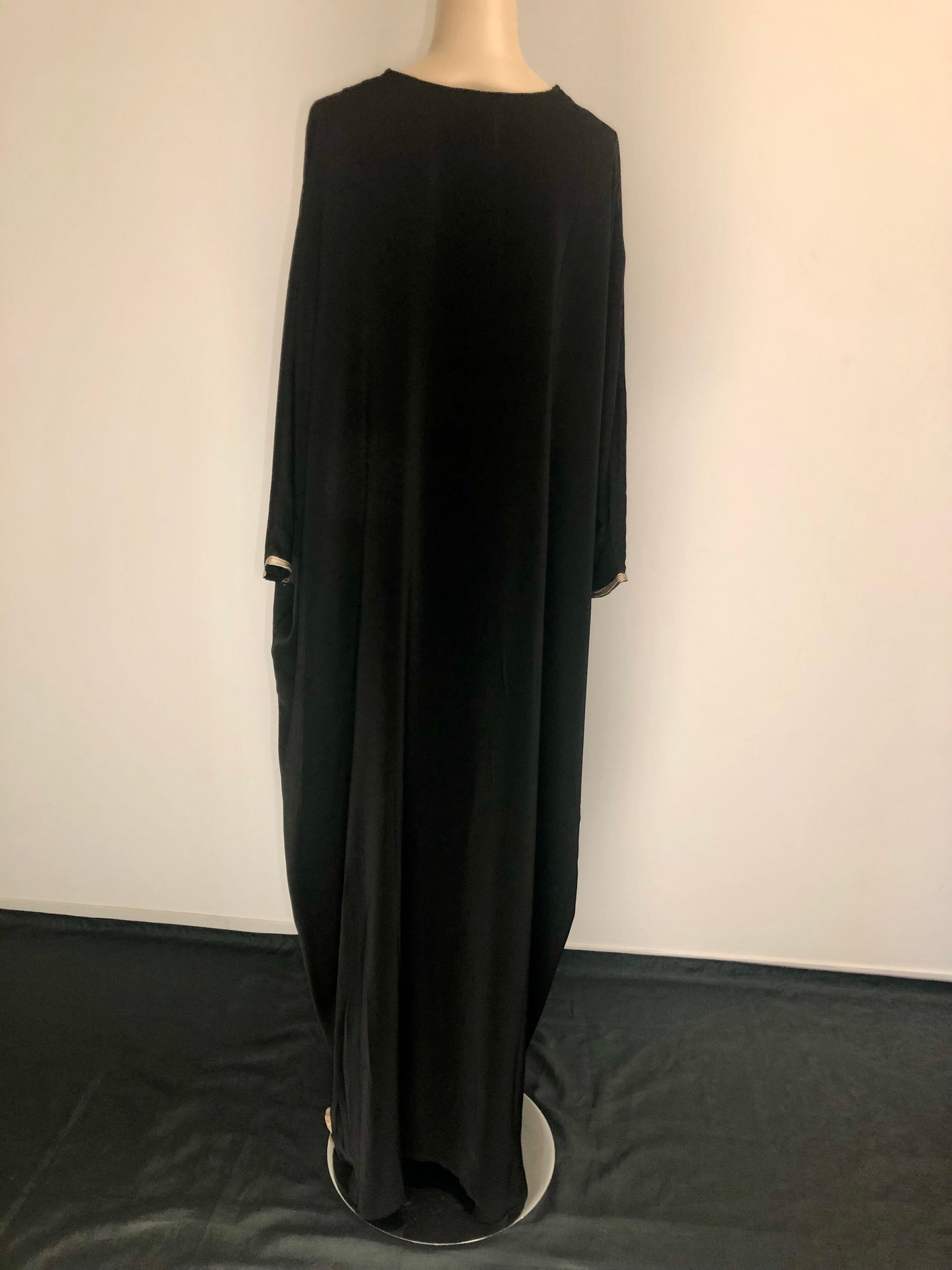 Abaya Papillon Oversize Broderies Dorées