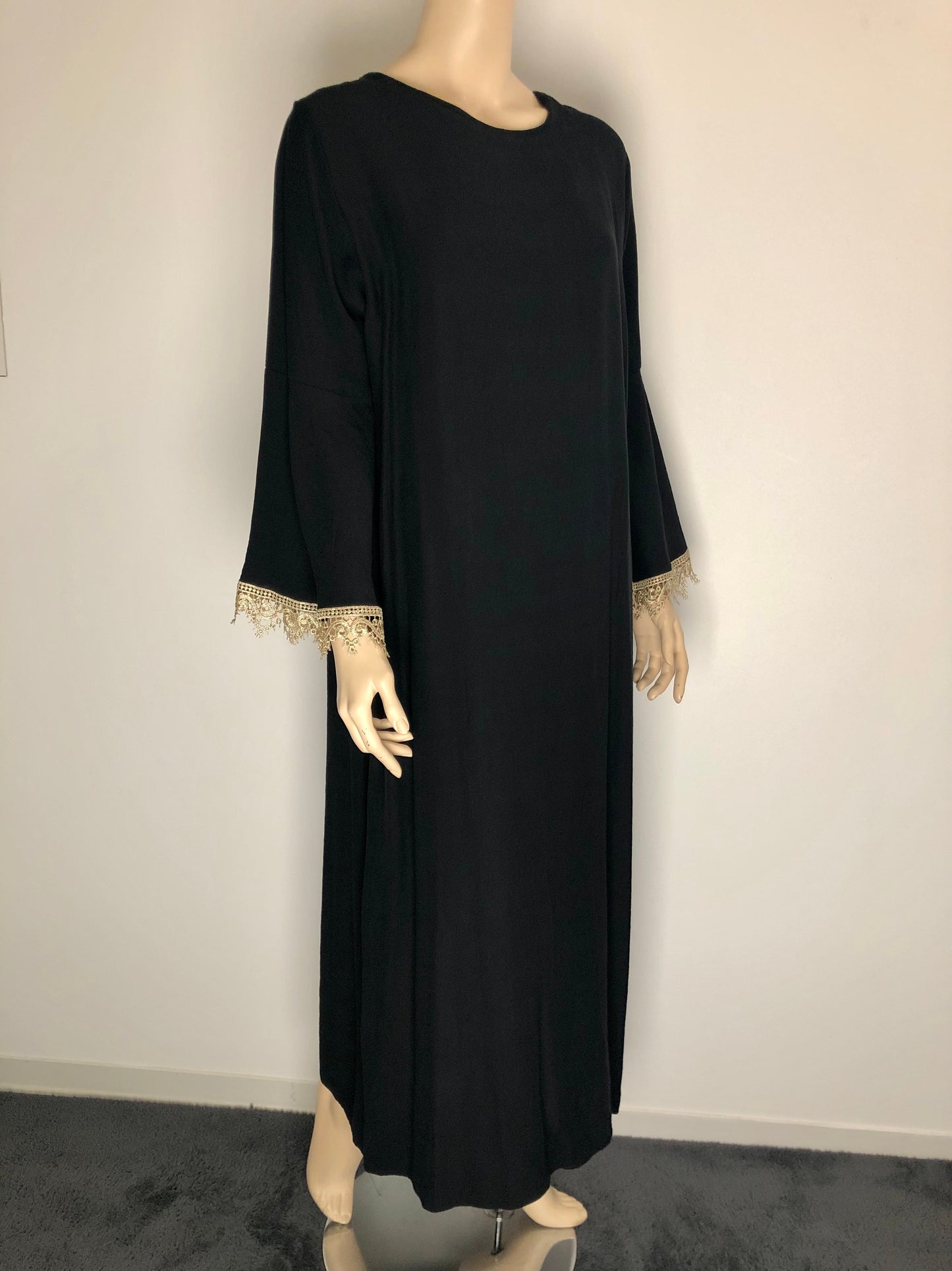 Abaya FARAH